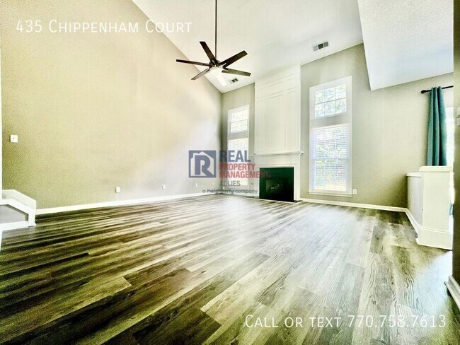 Photo - 435 Chippenham Ct