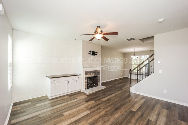 Photo - 116 Slate Dr