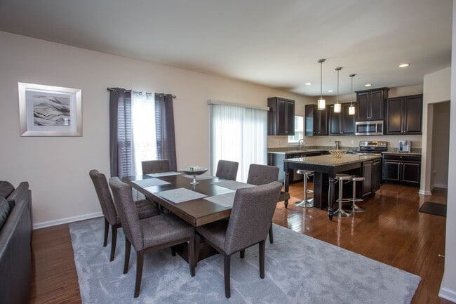 Photo - 7419 Wicks Rd Williamsburg VA 23188