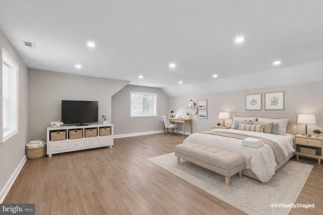 Photo - 3213 Greencastle Rd