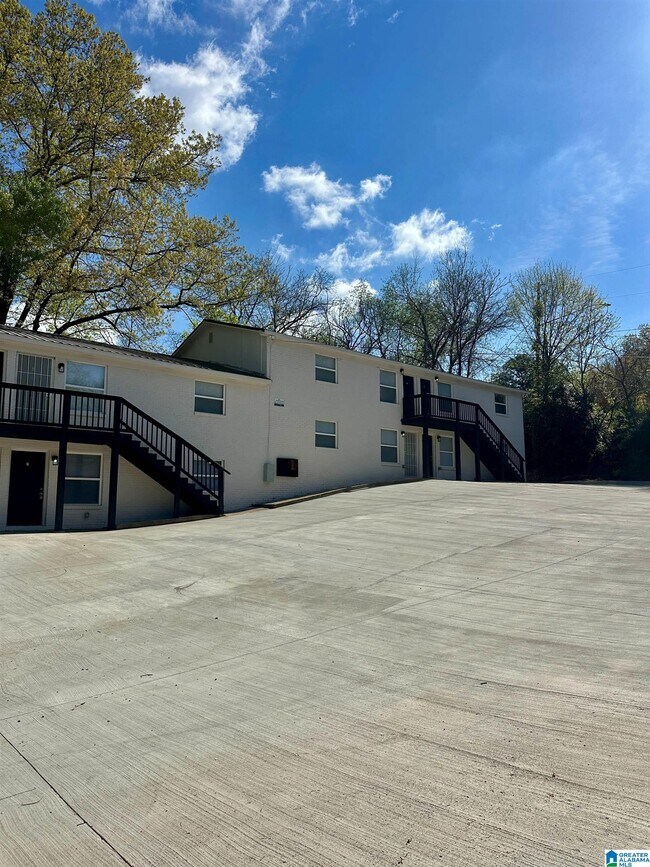 Photo - 1911 19th Ct N Unit B