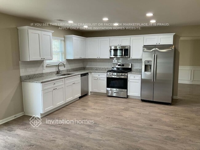 Photo - 4424 Michael Jay St