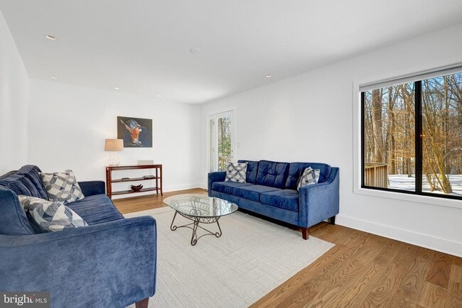 Photo - 9982 Blackberry Ln