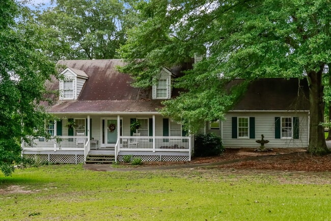 Building Photo - 521 Sequoia Ct