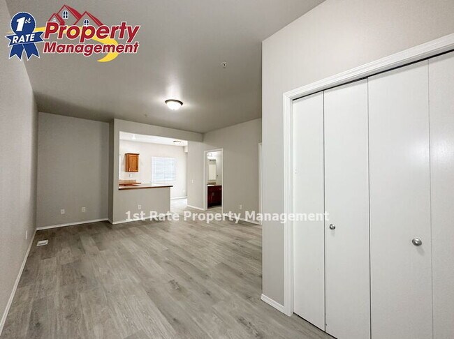 Photo - 872 N Bonsai Ln Unidad #202