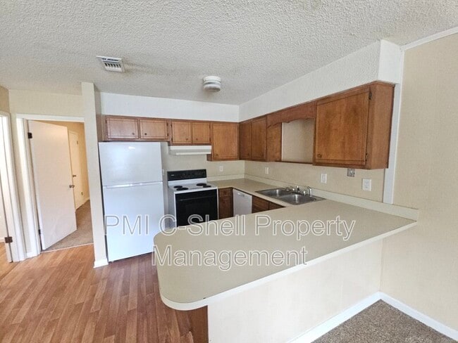 Photo - 1111 Polk Ave