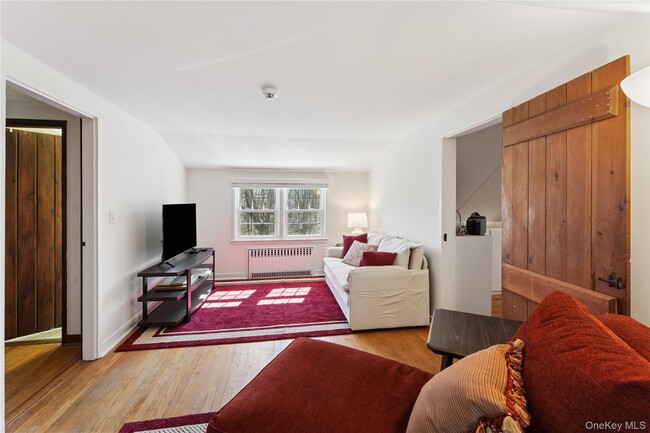 Photo - 165 Montauk Hwy Unit B