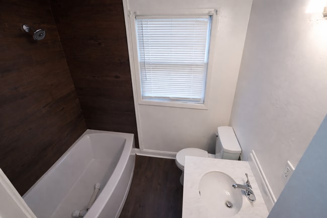 Photo - 134 Kirkwood Cir