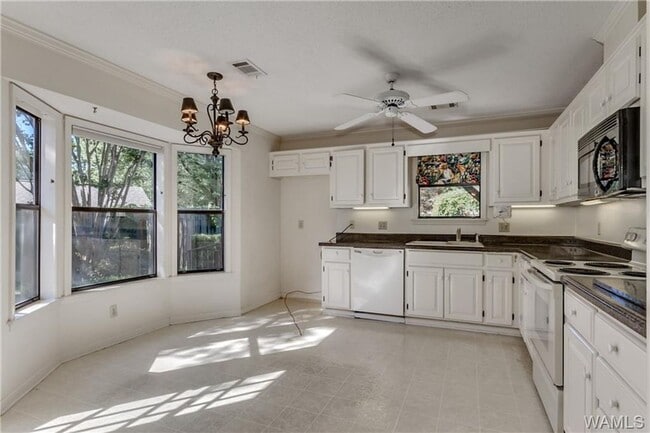 Photo - Fantastic 3BR 2Ba in popular Reston Place!