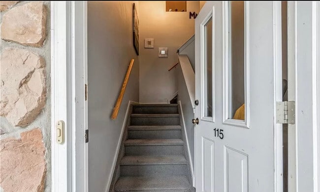 Building Photo - 115 Chariot Ct Unit 115 Rental
