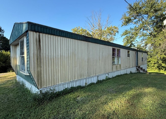 Photo - 615 S Bell St