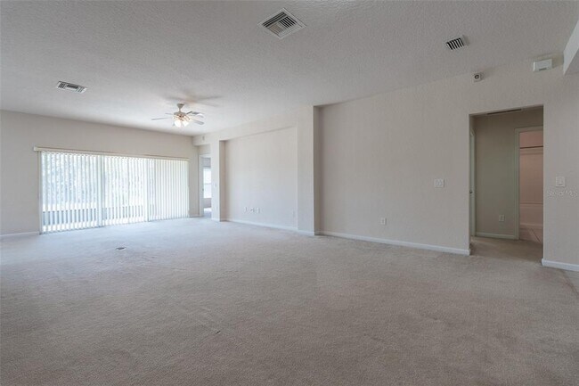 Photo - 5700 SW 45th St