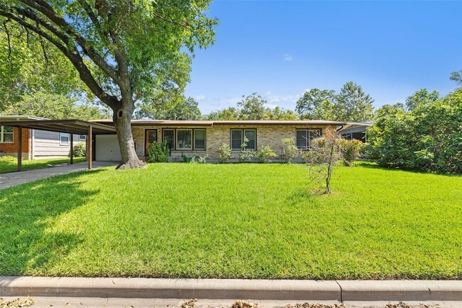 Building Photo - 1206 Larkwood Dr Rental
