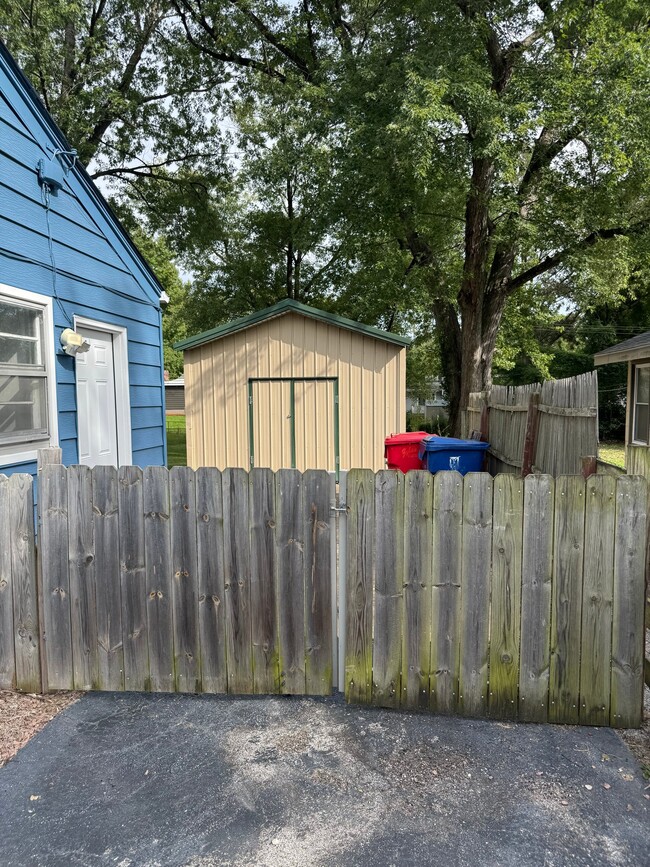 25 McNulty Dr