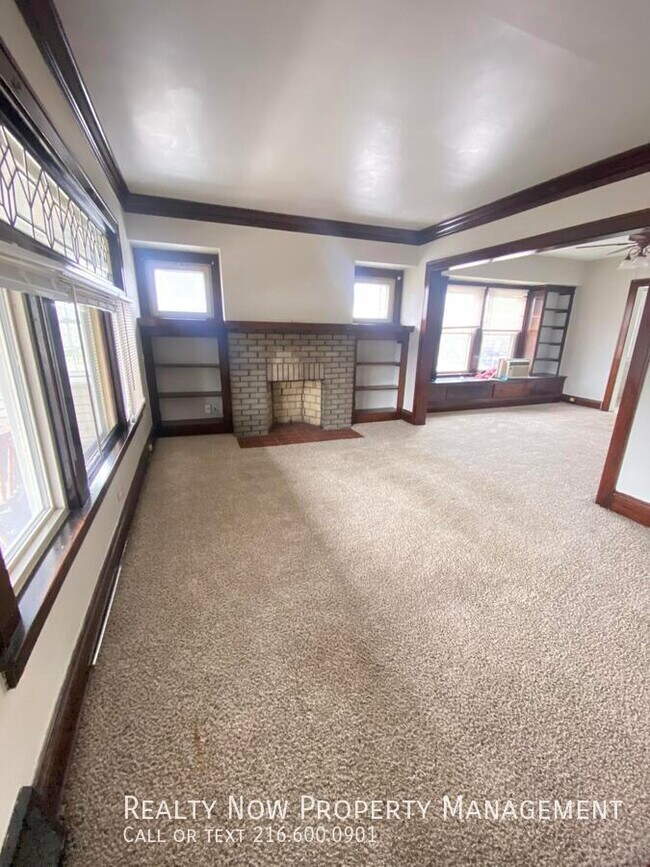 Photo - 8225 Rosewood Ave Unidad 2