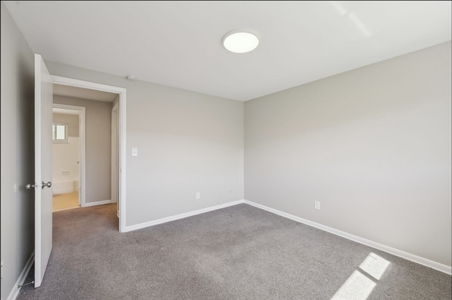 Worthington Court Townhomes
