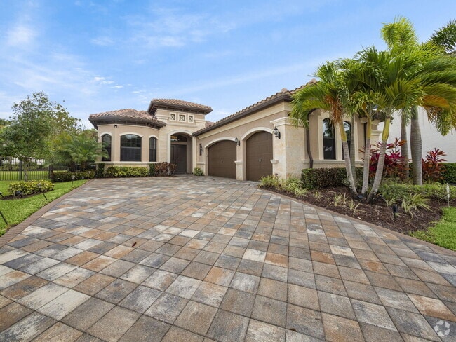 Building Photo - 9931 Bozzano Dr Rental