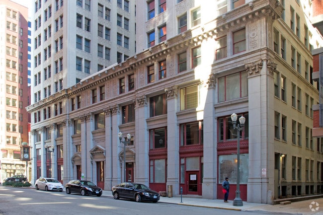 Marquette Building