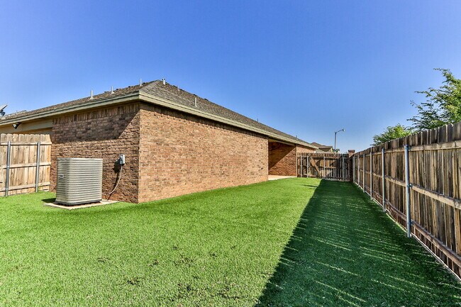 First full month's rent free! Luxury Living In Kelsey Park/Adjacent To New Cooper Central Elementary