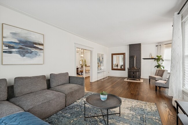 Photo - 138 Clinton Ave