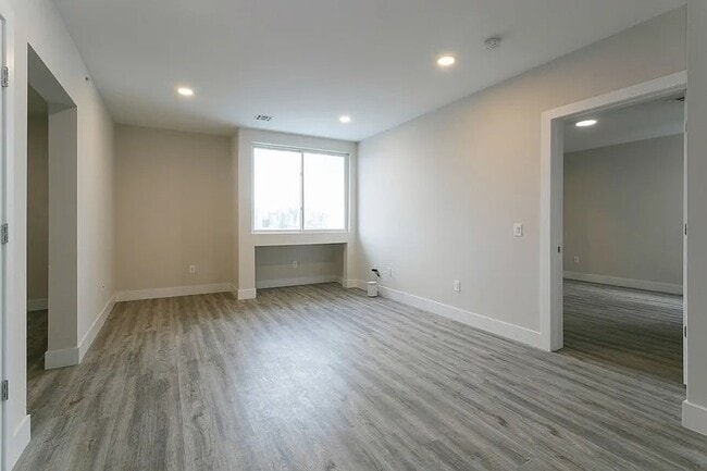 Photo - 6020 Hudson Ave Unit 501