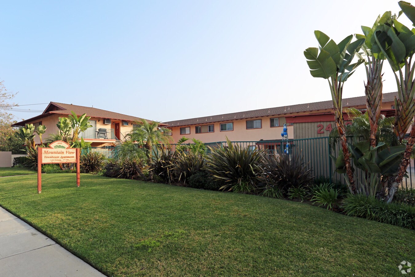 Photo - Mountain View Townhouse Apts