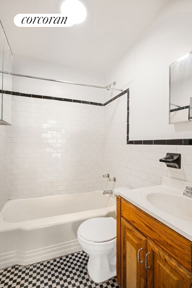 370 Greene Ave House House Rental in Brooklyn, NY