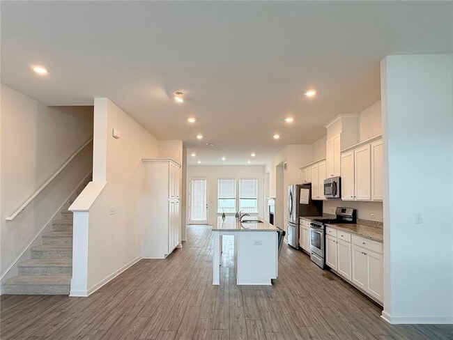 Photo - 711 Cordele Ln