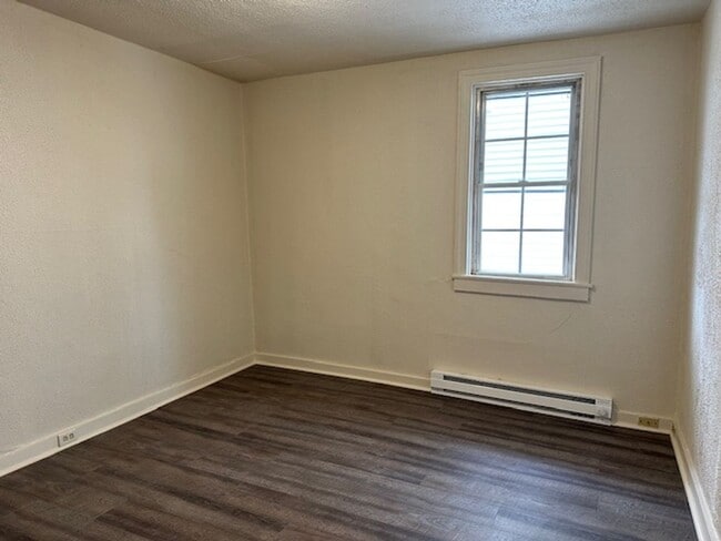 Photo - 281 Hoffman Ave Unidad 1