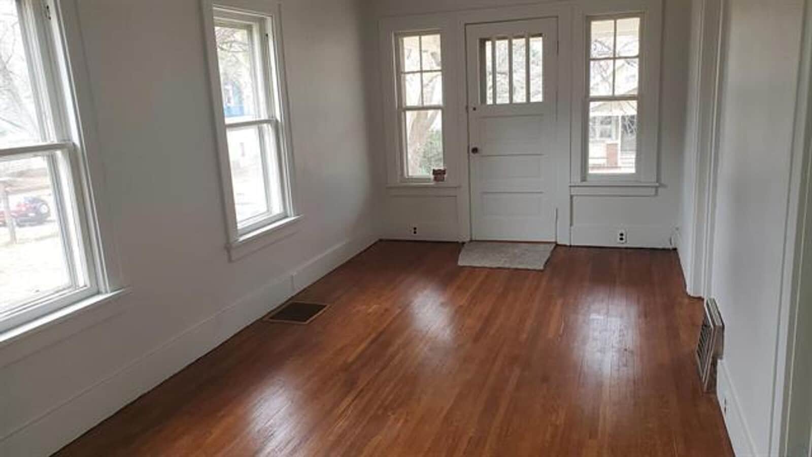 Photo - Northside - For Rent 3 bedroom, 1 Bathroom