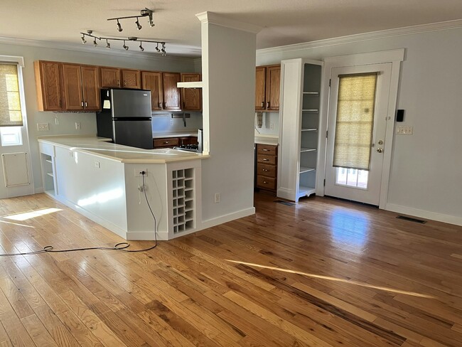 Photo - 33 Joyner Ave