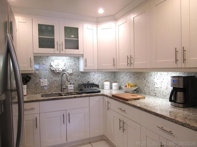 5780 Fernley Dr