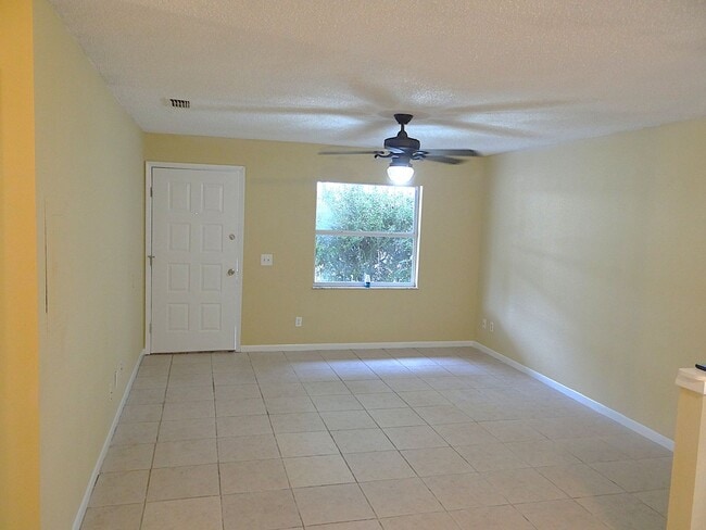 37850 Wdcf Dr