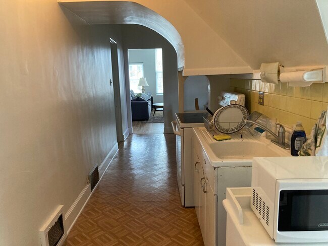 Photo - 948 N 68th St Unidad 948 N. 68th St.