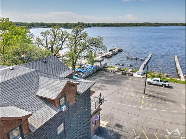 Photo - 117 Nippersink Blvd Unit 401