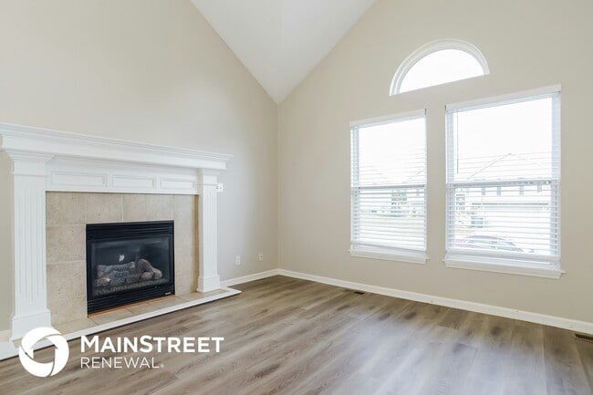 Photo - 1001 E Madelyn Dr