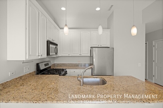 Photo - 1546 N Hudson Ave