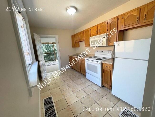 Photo - 214 Vine St