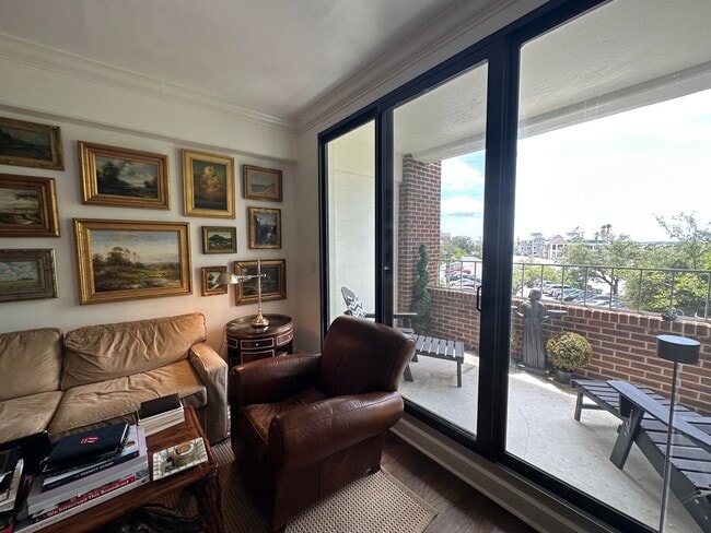 Photo - 14 Lockwood Dr Unit 1D