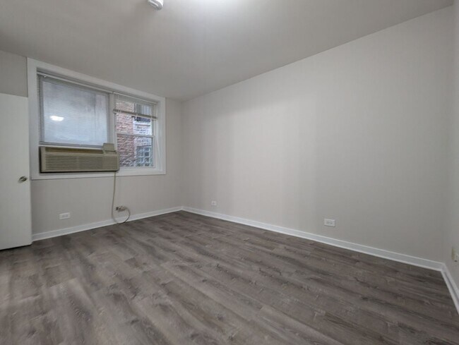 1850 N Humboldt Blvd Unit 1850-104