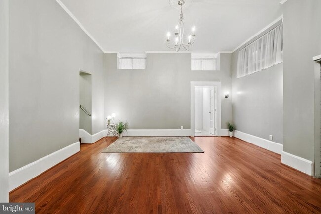 Photo - 3 W Mt Vernon Pl Unit 1