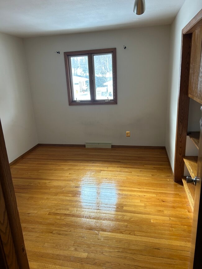 Photo - 4902 Brookview Rd