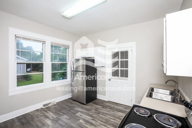 465#B Poplar Street, 29180; #702461 - 702461