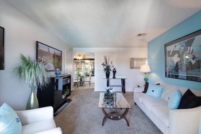 Summerhill Pointe Apartments