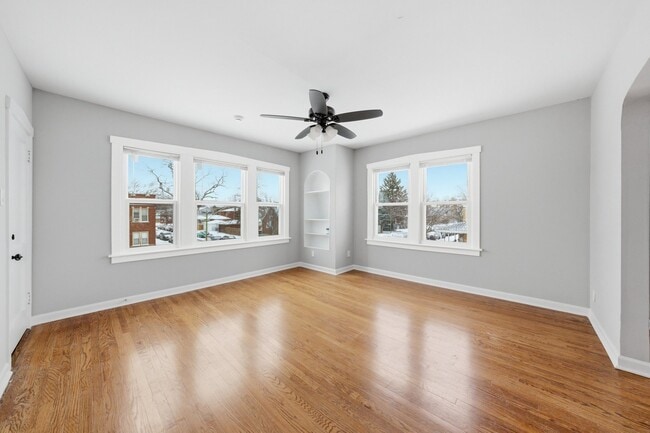 Photo - 5301 W Winona St Unit 2