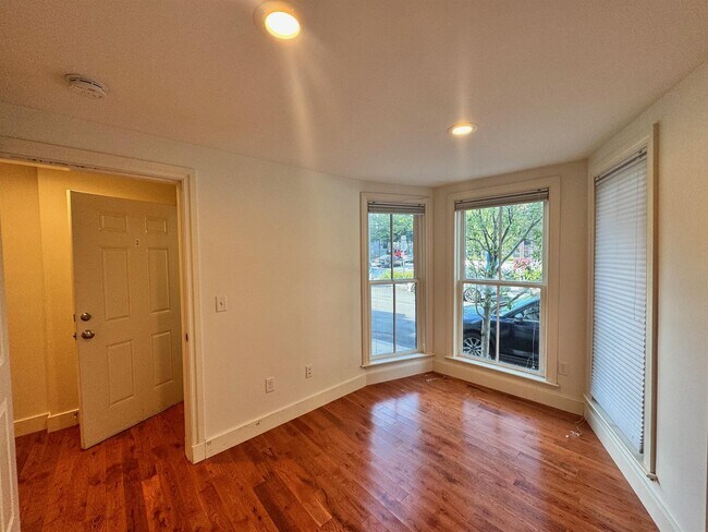 Photo - 50 Spring St Apartments Unit 1