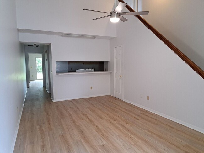 Photo - 12 Alma Ave Unidad 12 Alma Ave, #C