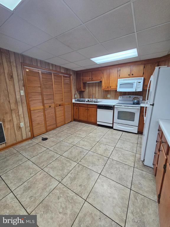 Photo - 615 Villa Ave