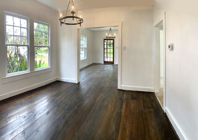 Photo - 1042 N Royal Ave