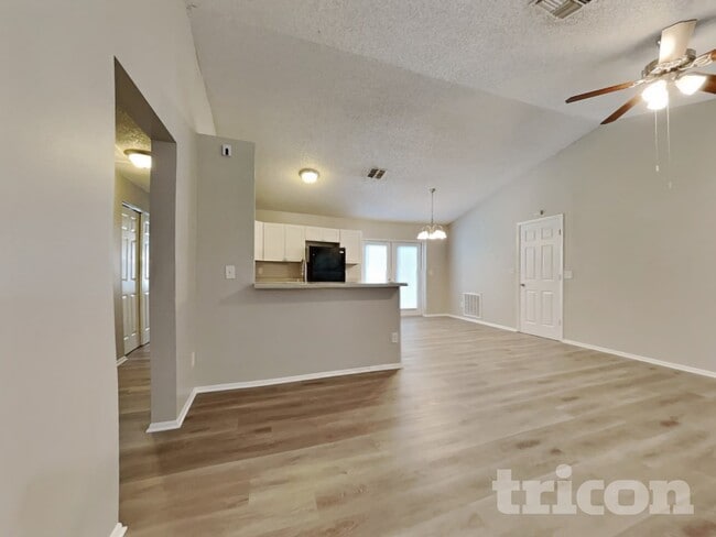 Photo - 3154 McDonald Dr